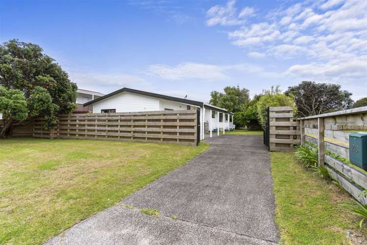 218 Patuwai Drive Whangamata_30