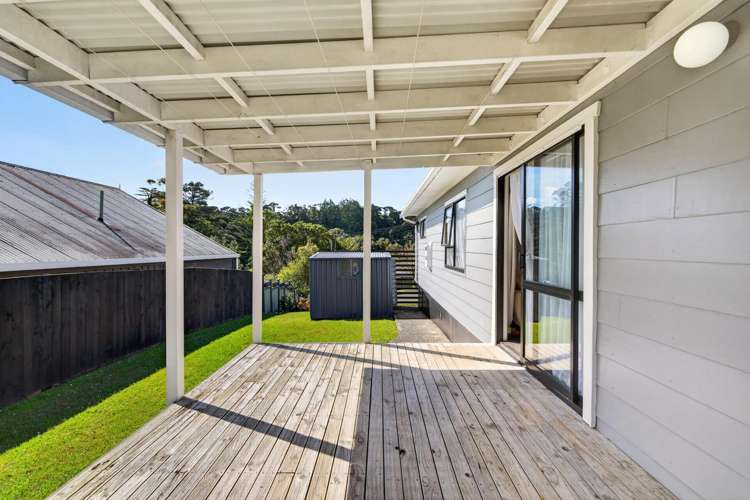 3 Huruhuru Road Massey_14
