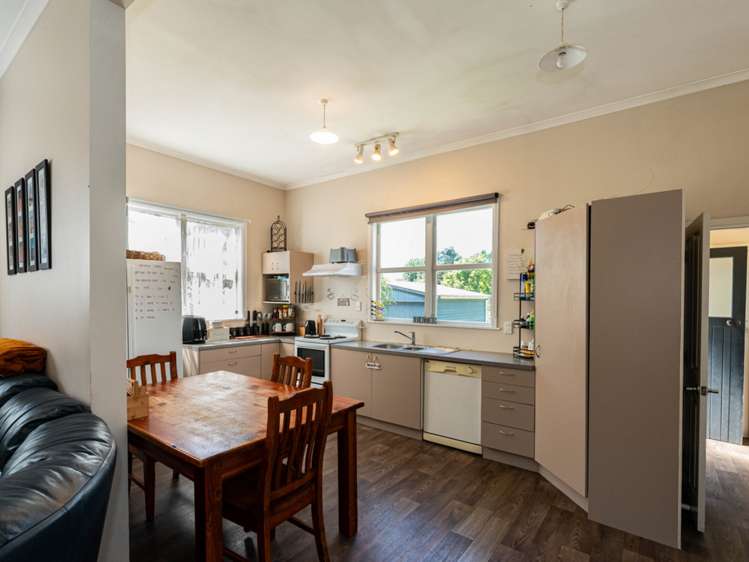 6 Weka Street Taihape and Surrounds_3