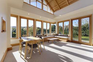 77 Whitby Road_4