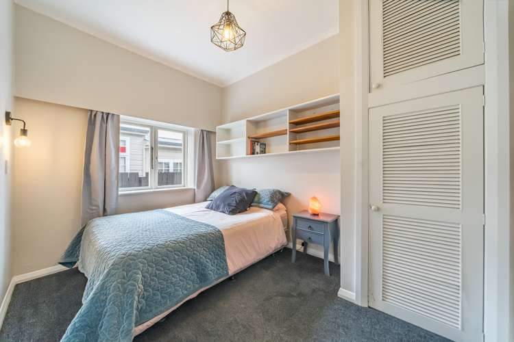 48 Kebbell Grove Epuni_12