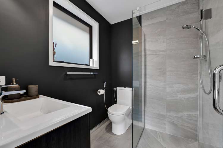 23 Atutahi Street Hurdon_15