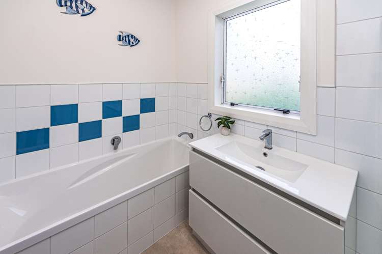 20 Great North Road Saint Johns Hill_8