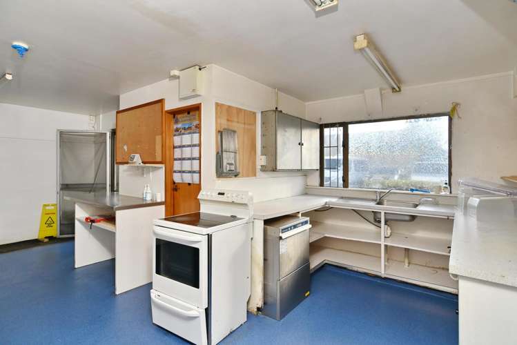 A/10 Sheffield Crescent Burnside_16