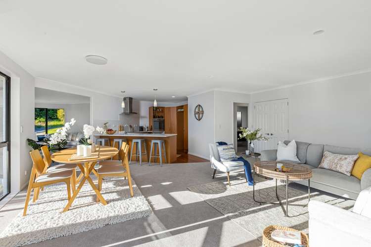 72 Blue Heron Rise Stanmore Bay_6