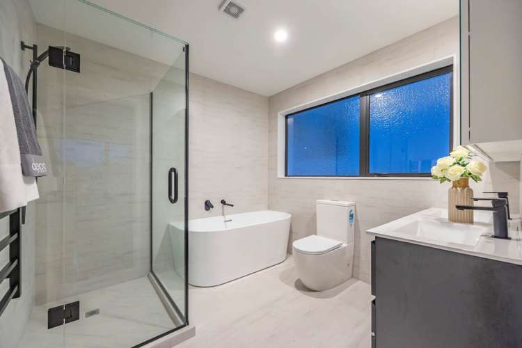 60A Bradbury Road Botany Downs_19