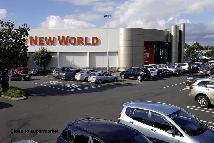 5b Highfield Crescent Brookfield_15