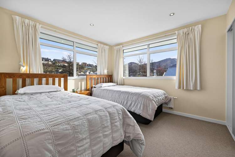 7 Innes Place Arrowtown_20