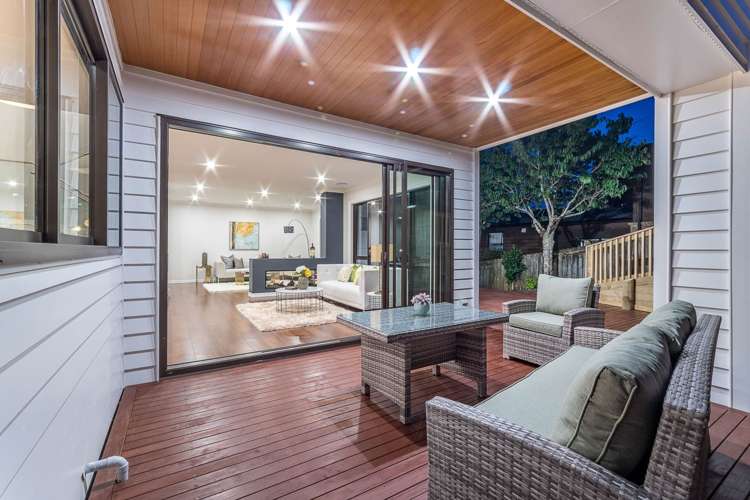 32 Penguin Drive Murrays Bay_17