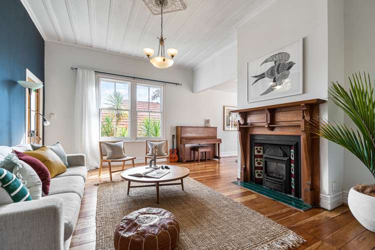 32 Hastings Parade Devonport_5