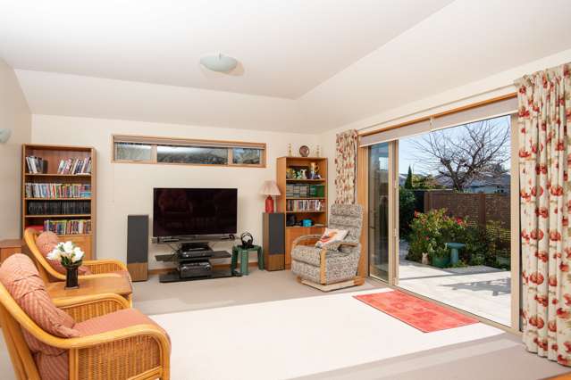 1 Rosa Cristina Way The Wood_1