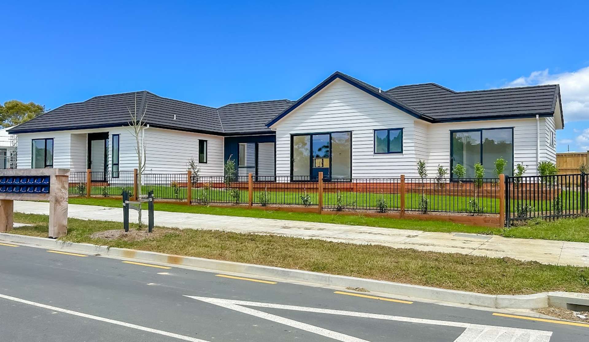 2 Hayley Court Wainui_0