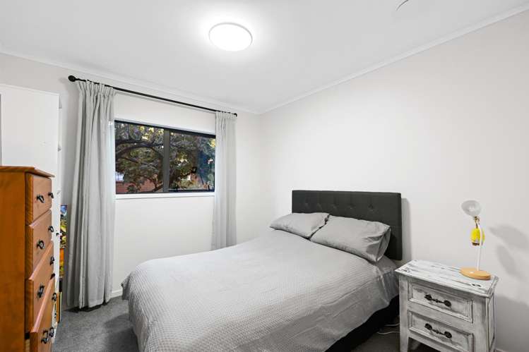 64 Berkley Avenue Hillcrest_12