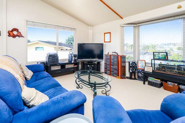 80h Tirimoana Road Te Atatu South_8
