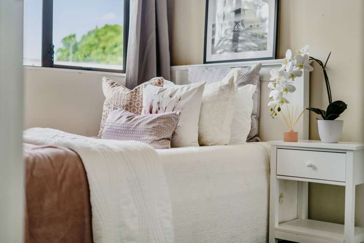 1/38 Eyre Street Henderson_13