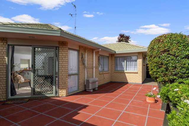 18c Emmett Street Greerton_1