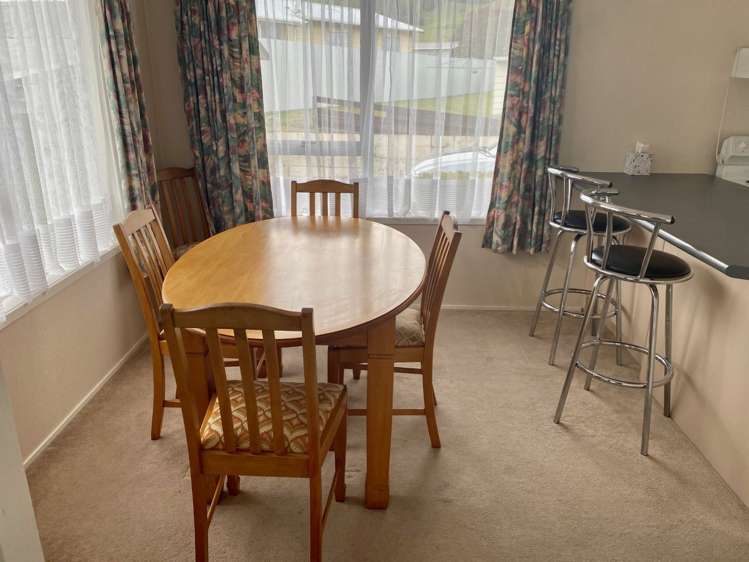 13 Falkner Park Taumarunui_3