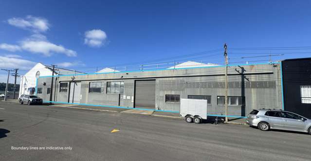 Industrial For Lease - 1,643m2