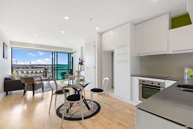 703/18 Beach Road Auckland Central_3