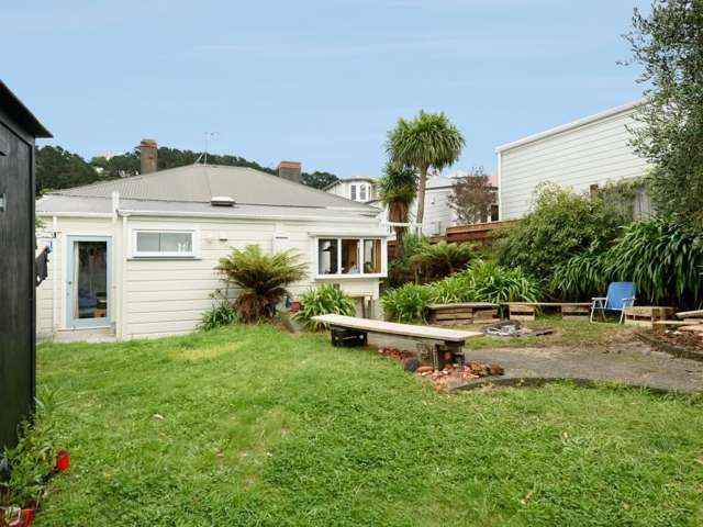 77 Wright Street Mount Cook_2