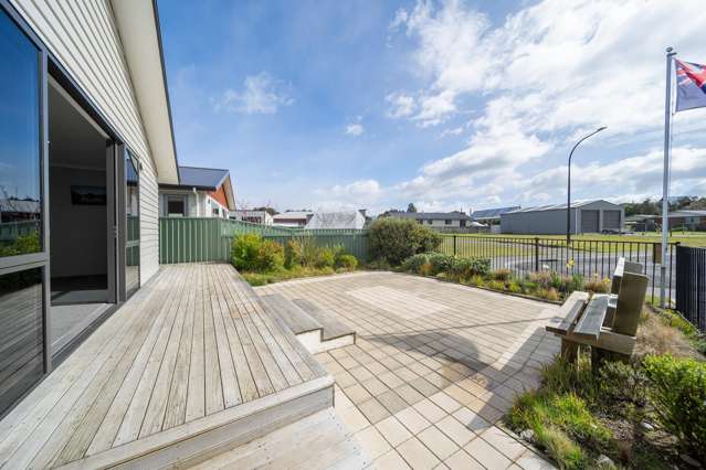 25 Motu-Au Close Manapouri_2