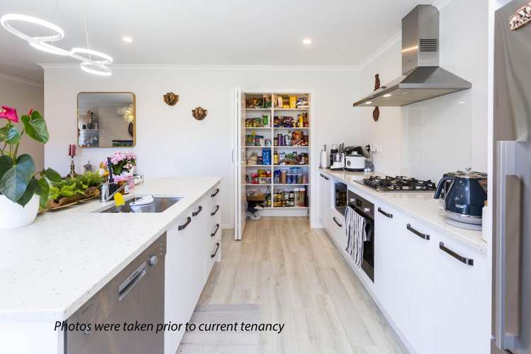 5 Poulson Grove Trentham_6