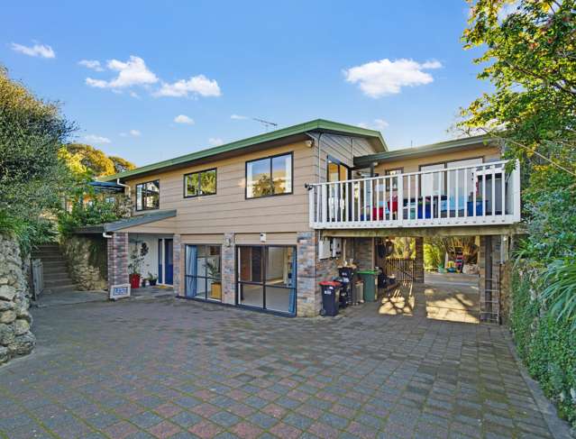 74 Churchill Drive Taradale_3