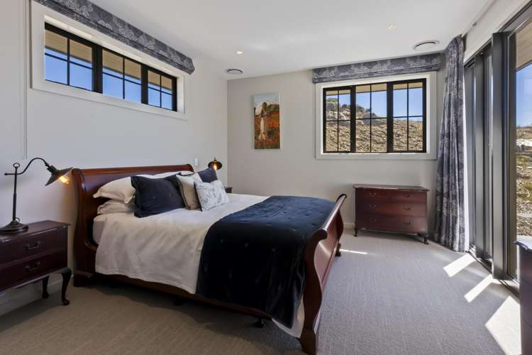 23 Miharo Lane Queensberry_17