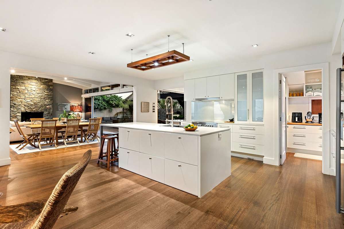 8 Musick Point Road_2