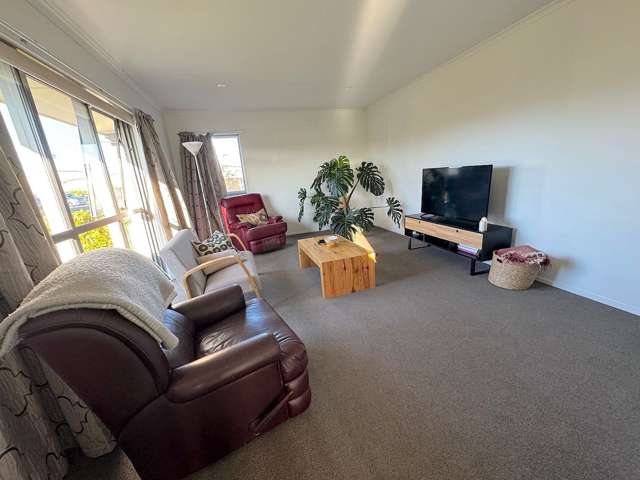 44 William Dawson Crescent Wigram_2