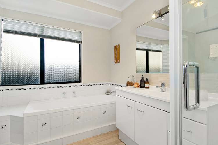 36 Gardenia Drive Mount Maunganui_17