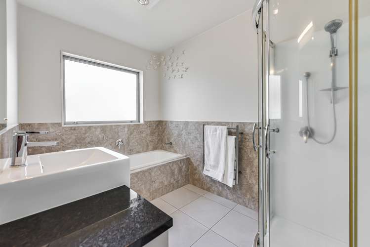 20 Whitney Place Rototuna North_22