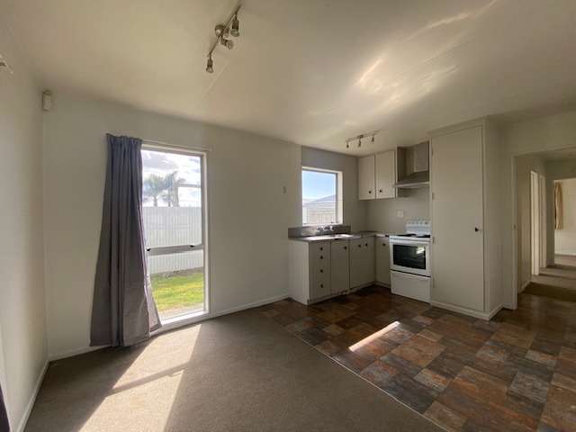 2/248 Flaxmere Avenue 10480_1