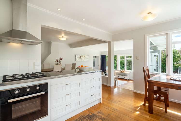 42a Old Lake Road Narrow Neck_15