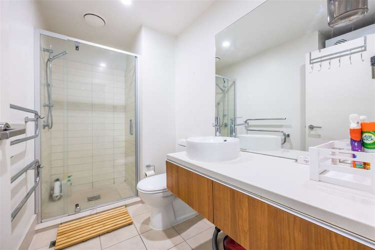 303/2 Dockside Lane Auckland Central_10