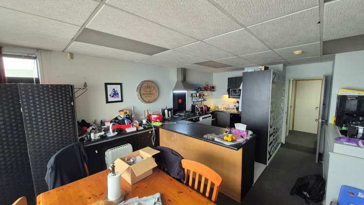 Unit 9/21 Poland Road Glenfield_4