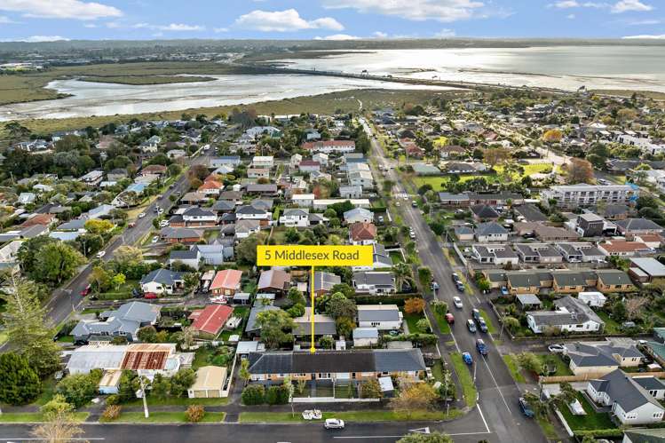 5 Middlesex Road Waterview_16