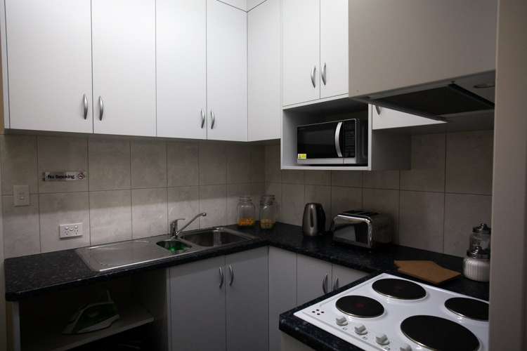 129 Ara-Kotinga Whitford_7