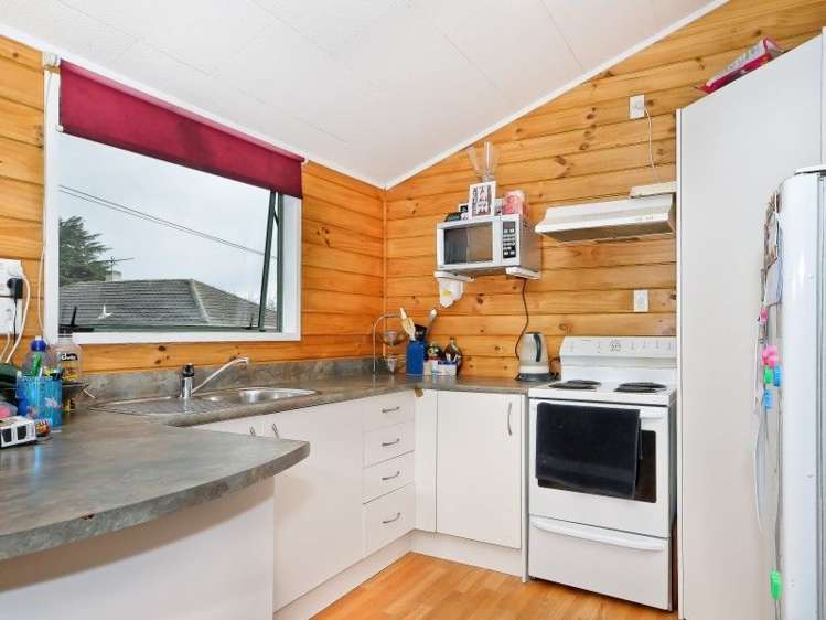 79a Mardon Road Enderley_6