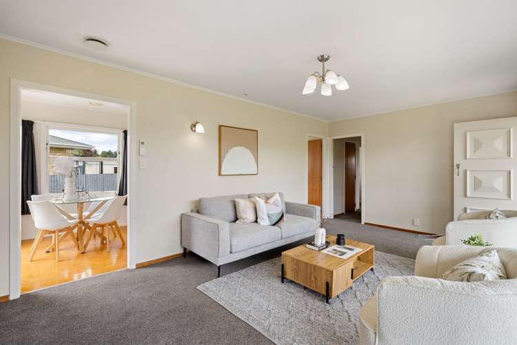 20 Jeanette Street Glenview_3