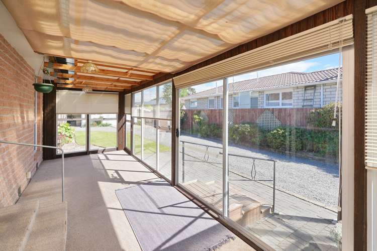 14 Seadown Crescent Amberley_4