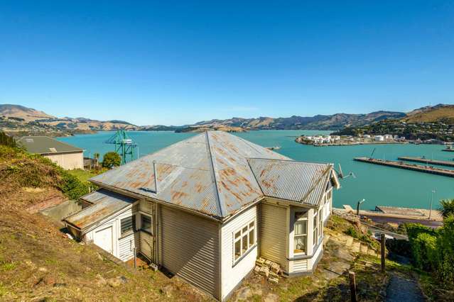 53 Sumner Road Lyttelton_2