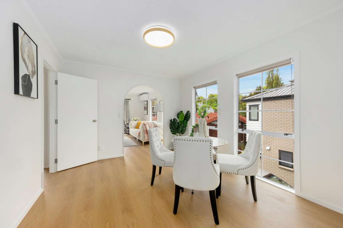 2/3 Ronald Macken Place_5