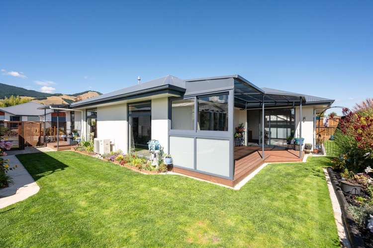 98 Daelyn Drive Richmond_10