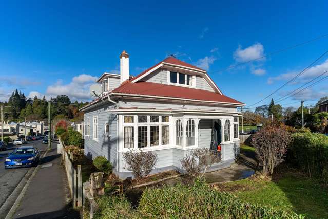 Investment opportunity in the heart of the Gardens