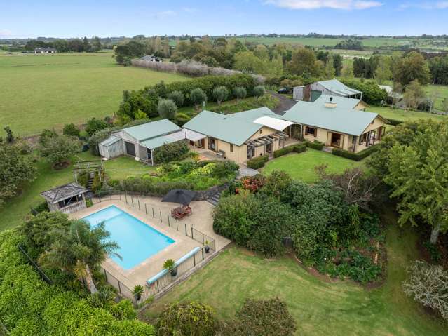 Family Scale, Poolside Living + Barn Flexibility
