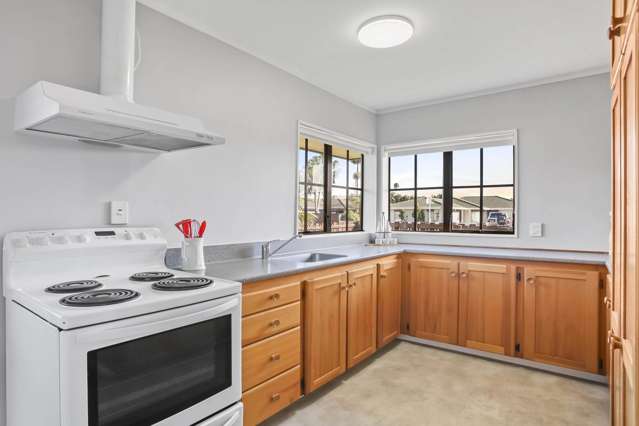 1/20 Sturges Road Henderson_3