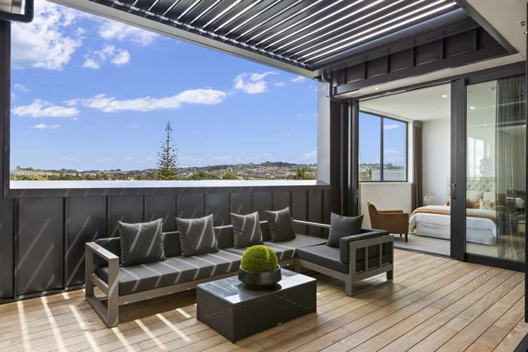 7/14 Tamariki Avenue Orewa_6