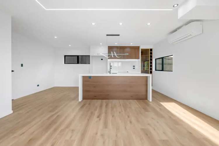 6&7/44 Gibraltar Street Howick_19