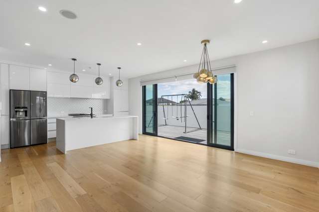 92A Flanshaw Street Te Atatu South_4